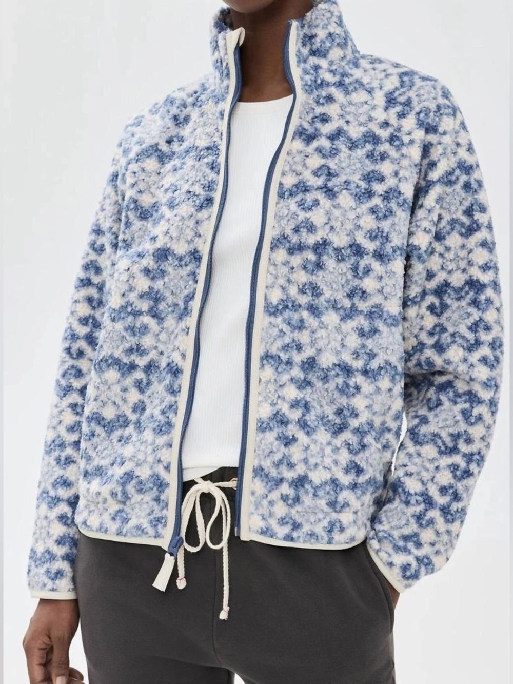 Faherty. Fireside Fleece Jacket. Blue & White. Size Medium.